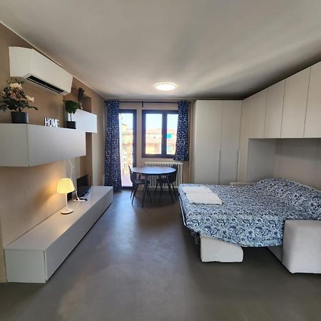 Tata'S Attico Apartment โบโลญญา ภายนอก รูปภาพ